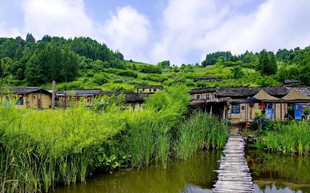 漫江镇人大强化监督抓落实助力保护中国最后的木屋村落